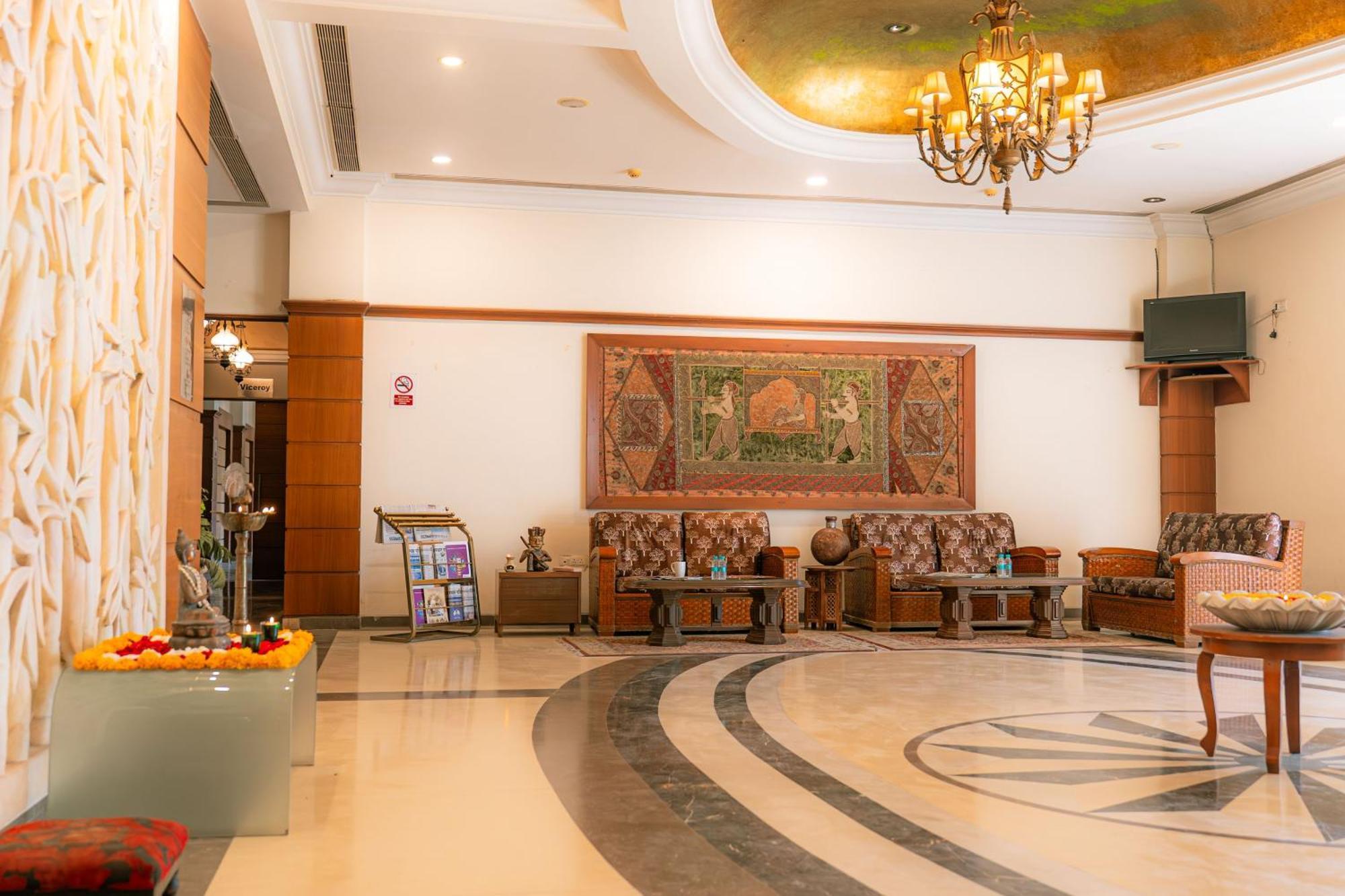 The Sky Imperial, Udaipur Ξενοδοχείο Εξωτερικό φωτογραφία