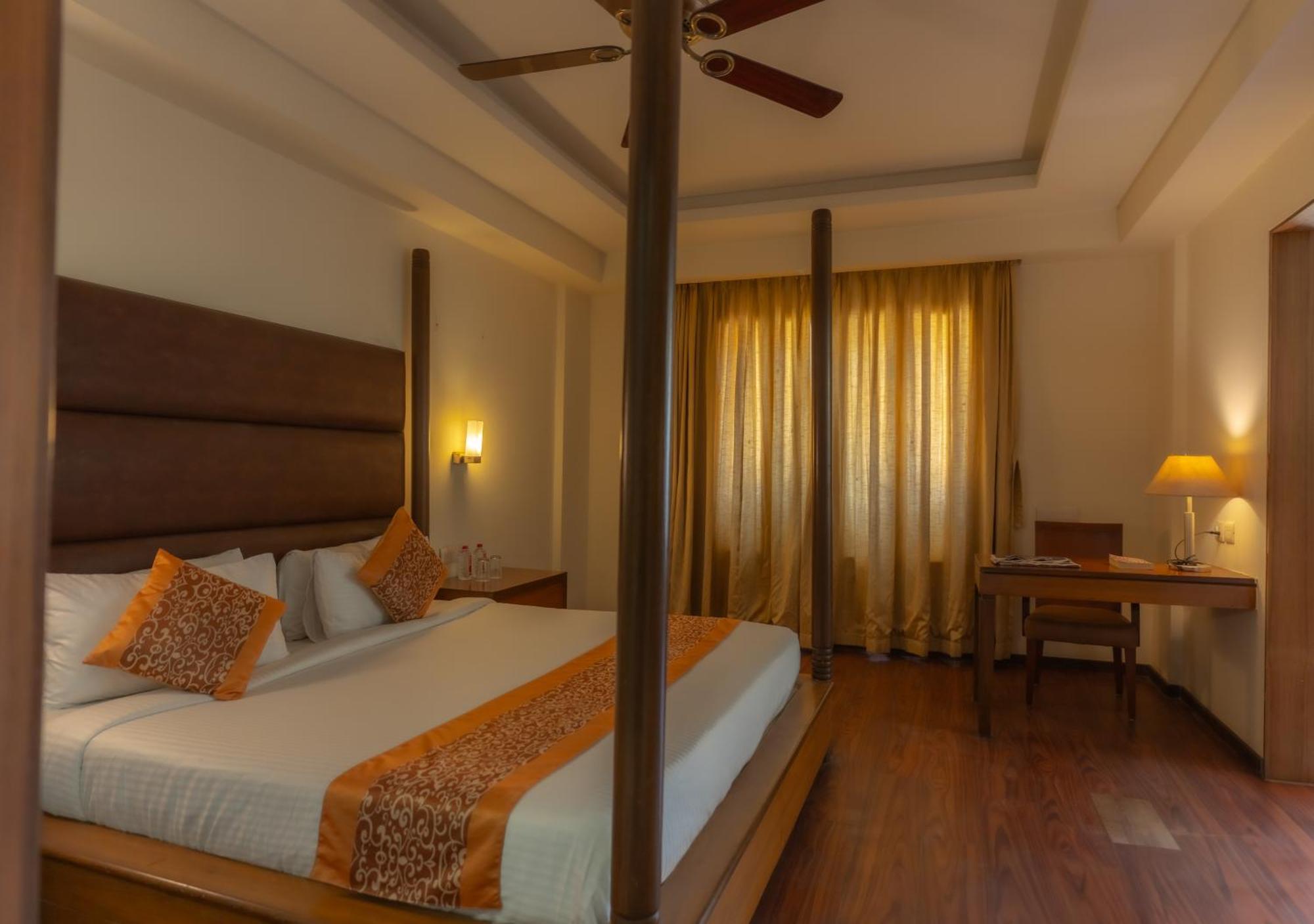 The Sky Imperial, Udaipur Ξενοδοχείο Εξωτερικό φωτογραφία
