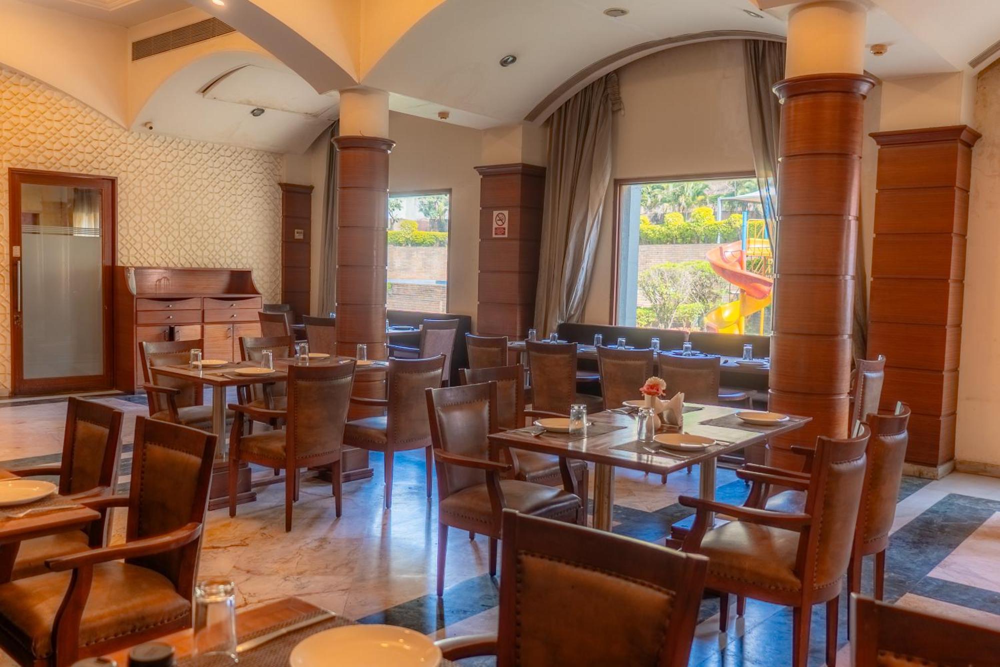 The Sky Imperial, Udaipur Ξενοδοχείο Εξωτερικό φωτογραφία